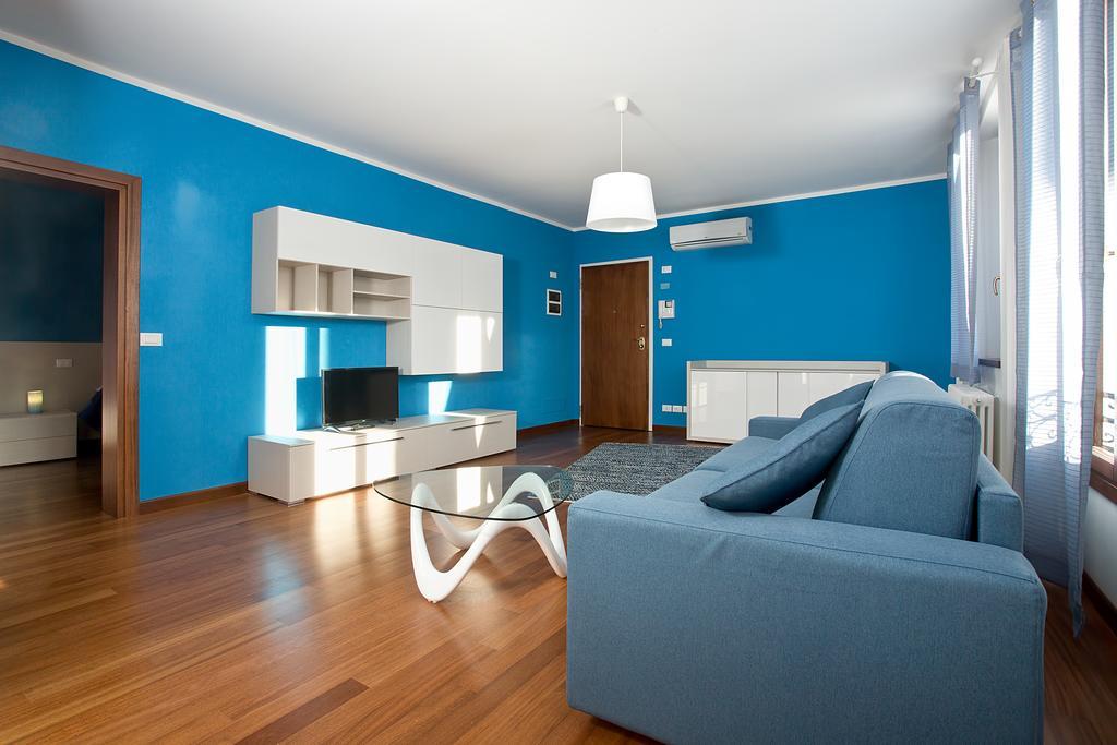 Good Wine Apartments Венеция Стая снимка