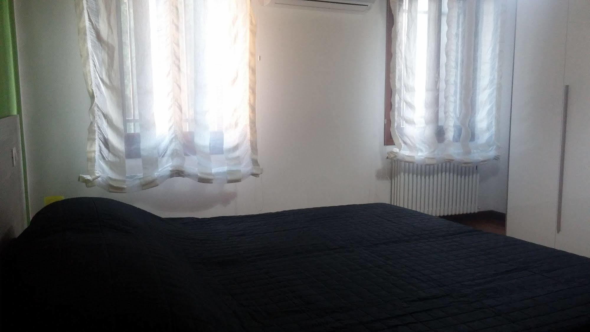 Good Wine Apartments Венеция Екстериор снимка